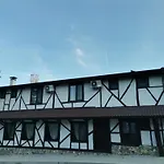 къща 