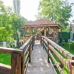 къща 